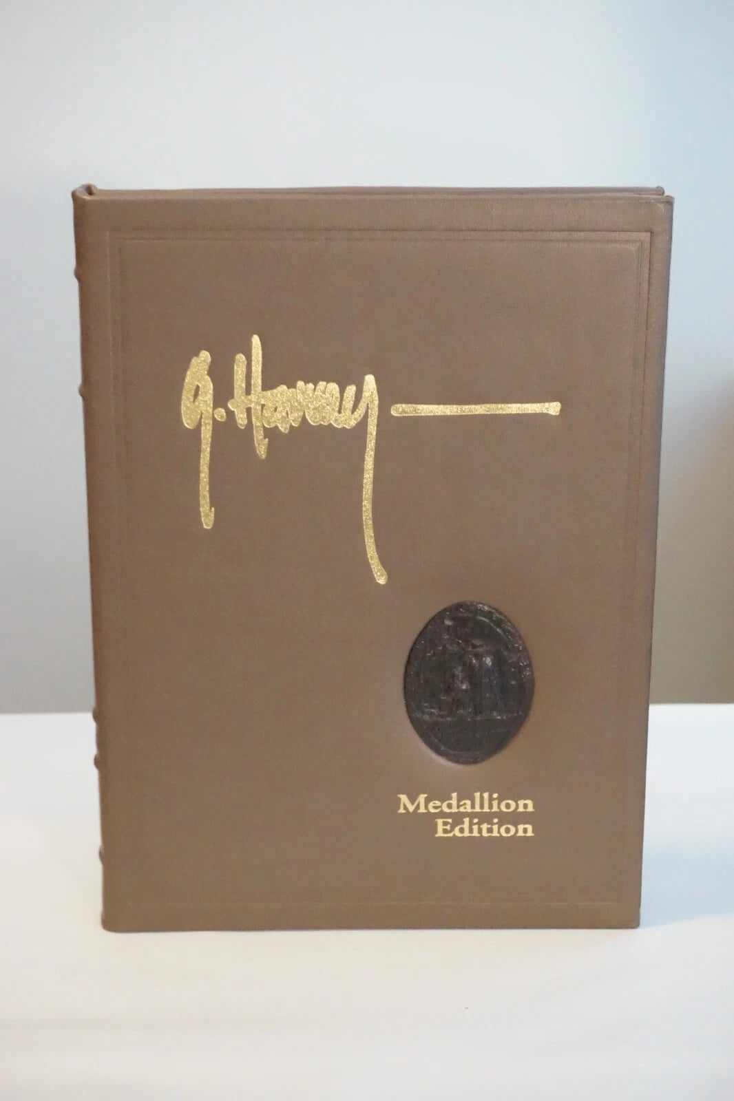 The City Series Medallion Edition by G. Harvey 2001 - Leather Limited with Print