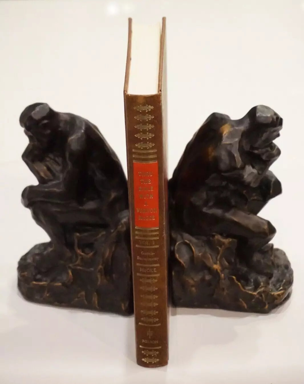Thru The Bible With J. Vernon McGee: Volumes 1-5, Genesis - Revelation