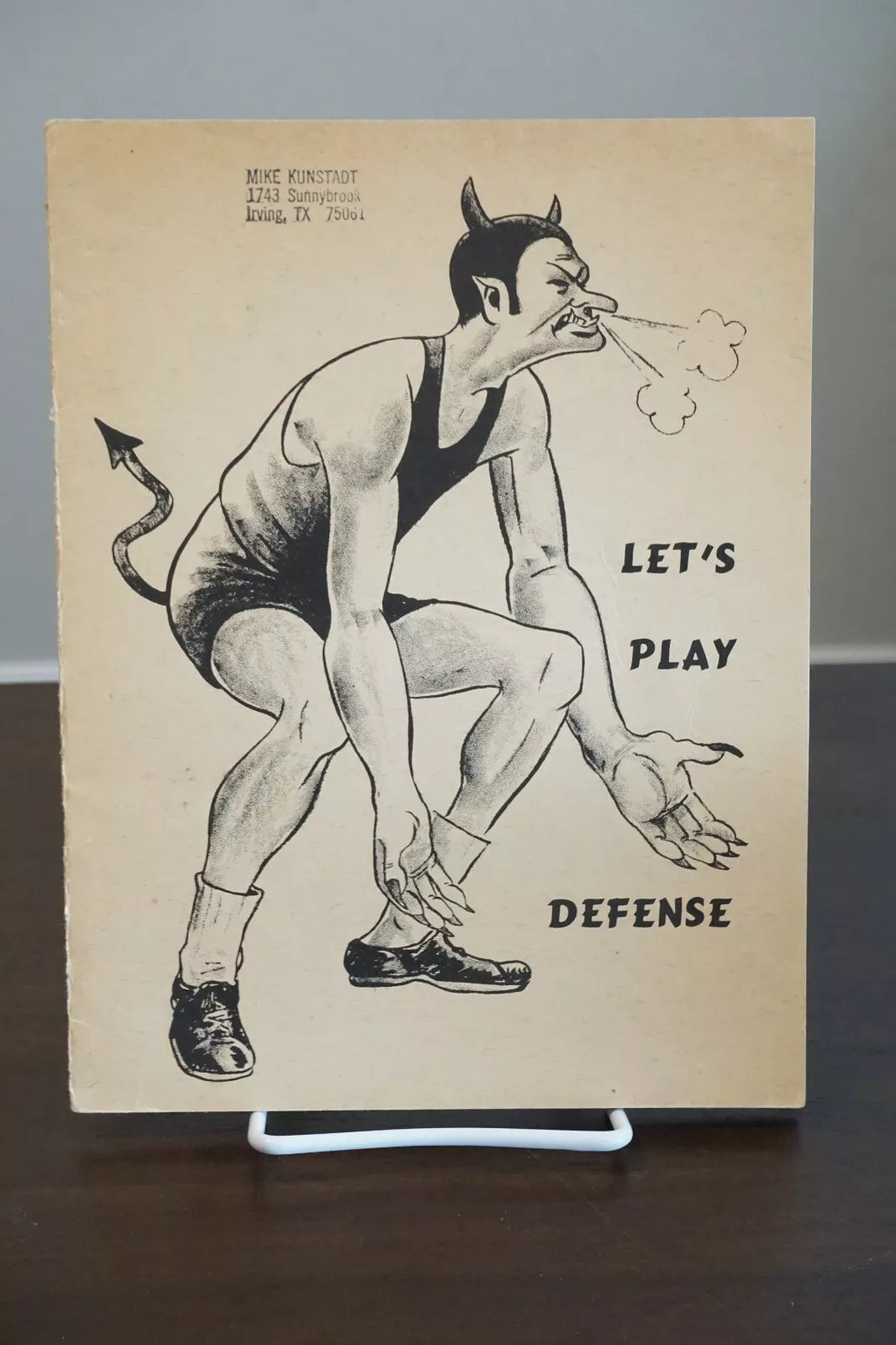 Bobby Knight's Let's Play Defense Playbook 1968 - Staplebound