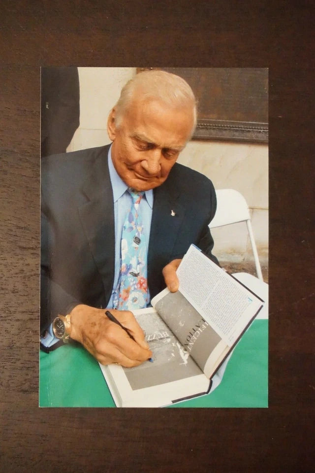 Magnificent Desolation by Buzz Aldrin 2009 - Signed with Apollo Patch