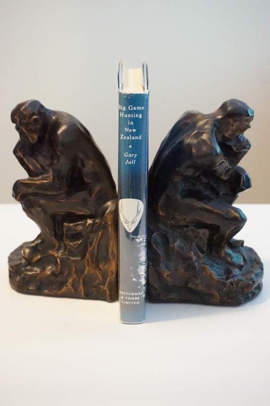 Big Game Hunting in New Zealand by Gary Joll 1973 HCDJ