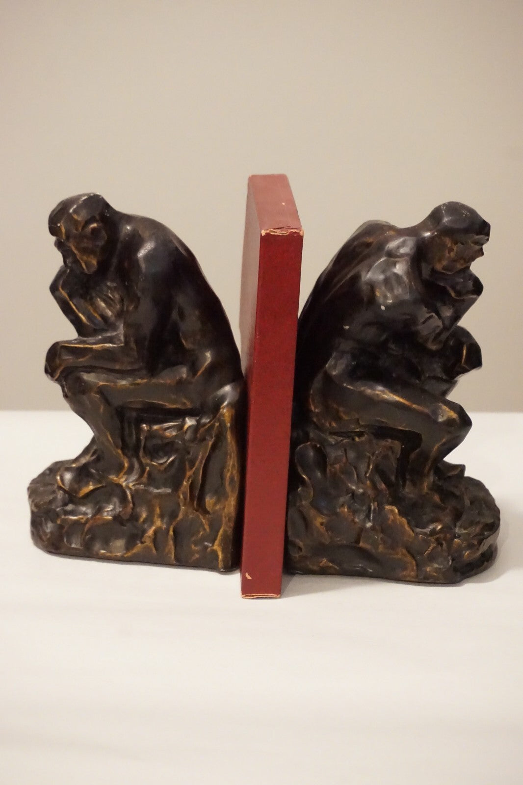A Tale of Two Cities by Charles Dickens 1962 Softcover Slipcase