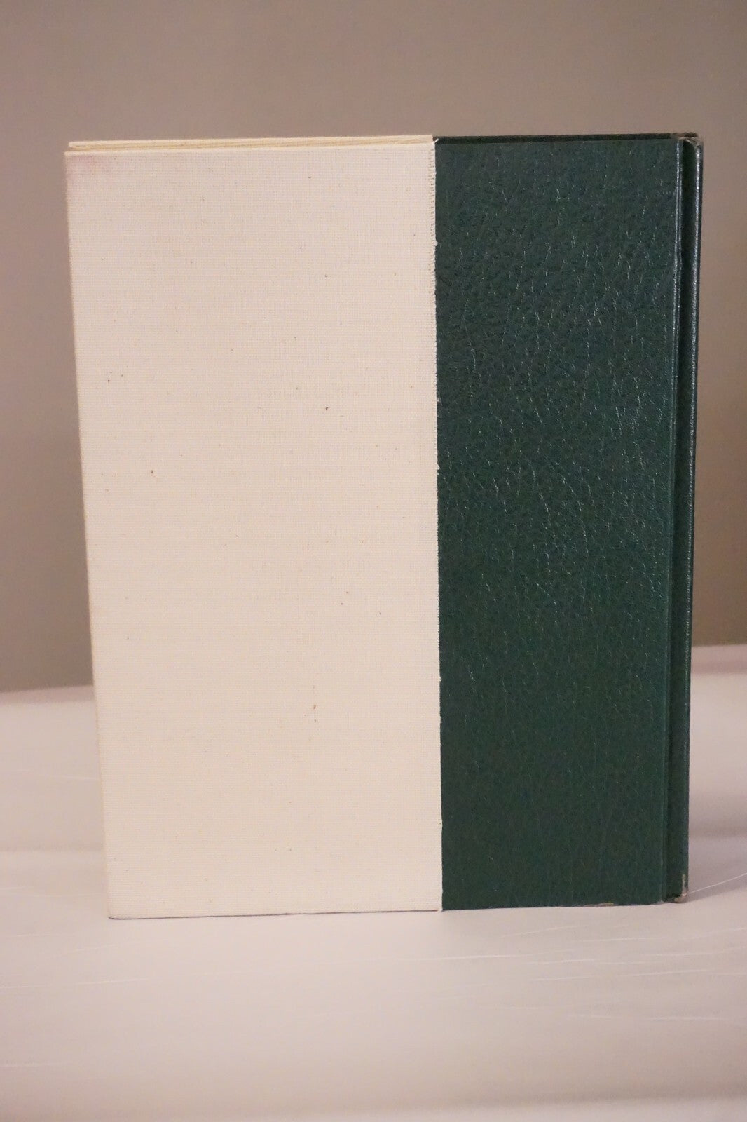 Cherokees: An Illustrated History by Billie Jones and Odie Faulk 1984 Hardcover