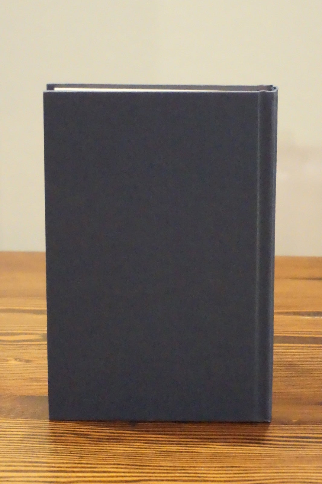 Third Strike by Zoë Sharp 2008 Signed First Edition Hardcover Charlie Fox