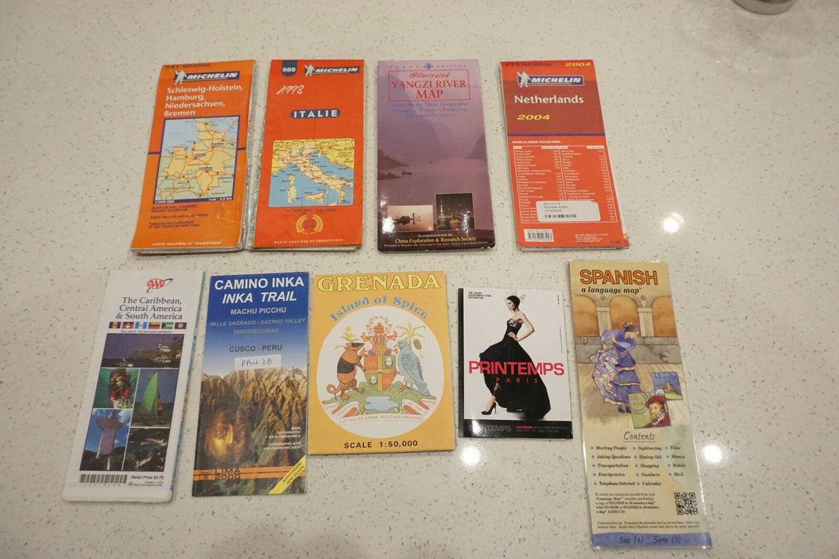 Collection of 33 World Travel Maps