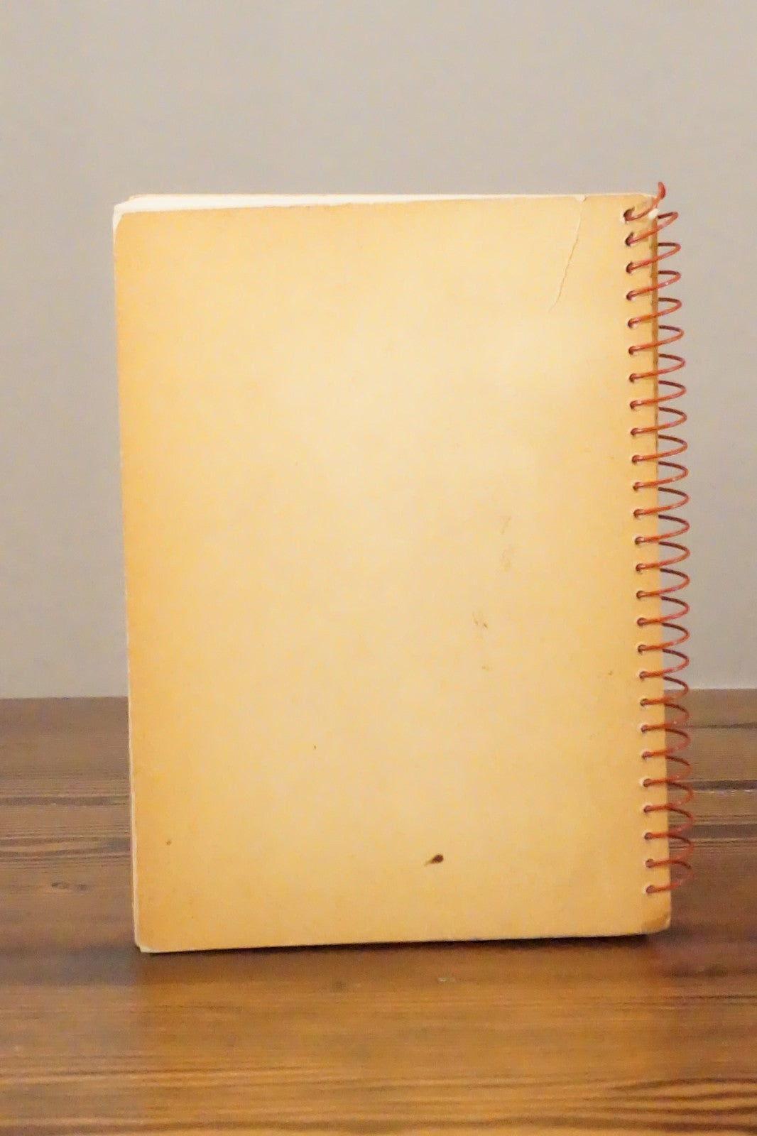 Epicures Delight British War Relief Association Cookbook by Vera Harnett 1941