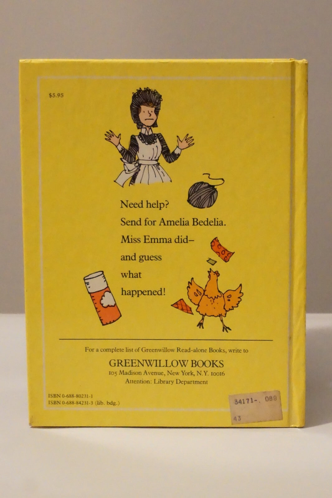 Very Rare 1st Printing of Amelia Bedelia Helps Out by Peggy Parish 1979 HC