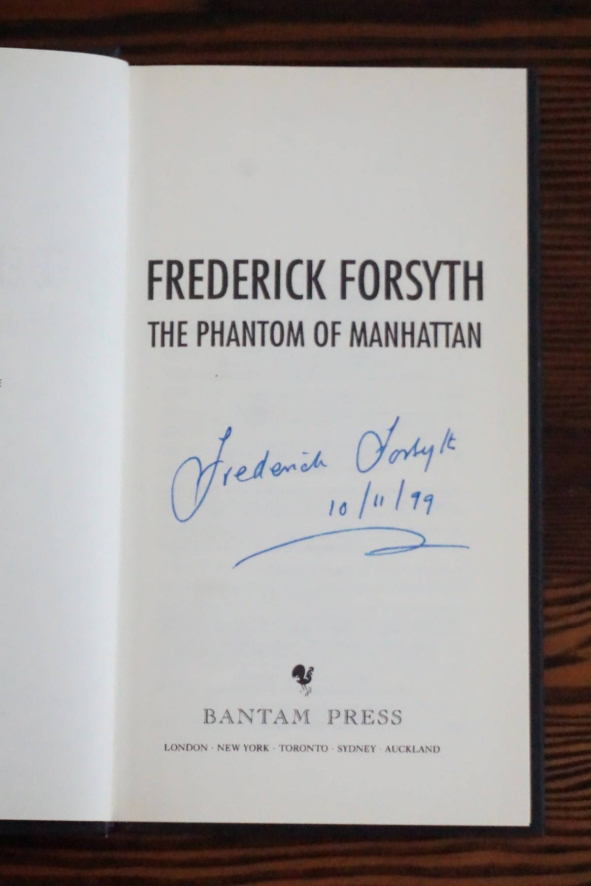 The Phantom of Manhattan by Frederick Forsyth 1999 Signed First Edition HC DJ