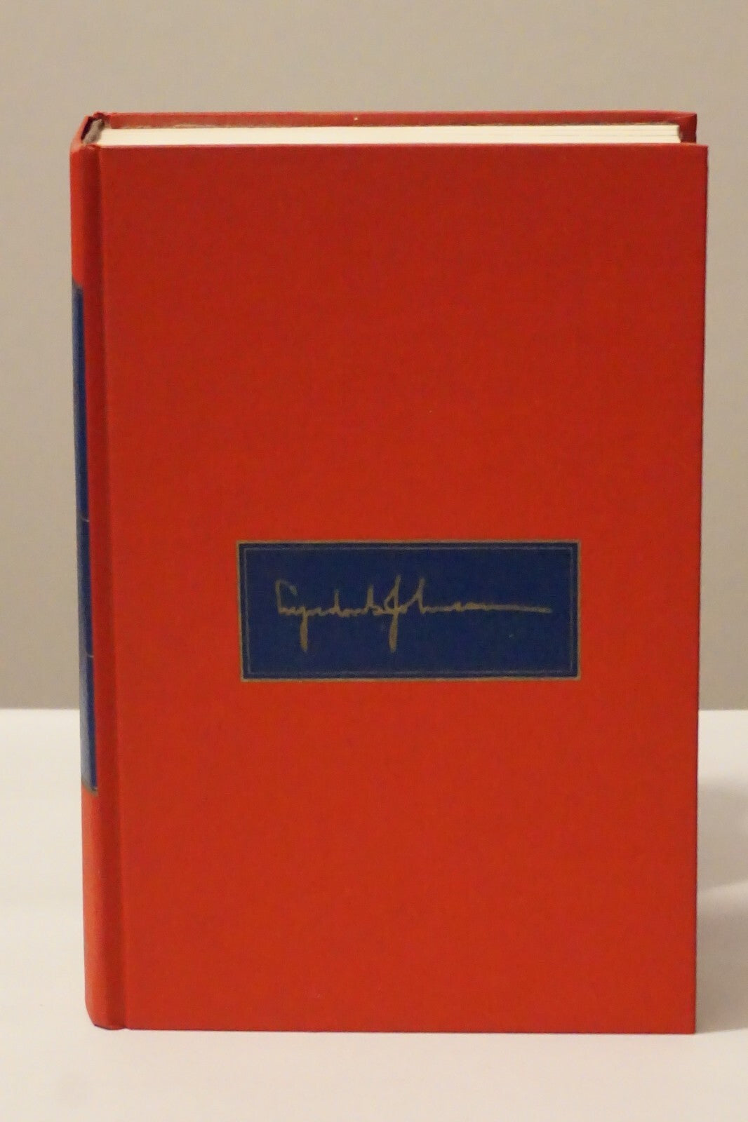 The Vantage Point by Lyndon Baines Johnson 1971 Signed 1st Edition HC DJ 9780030844928