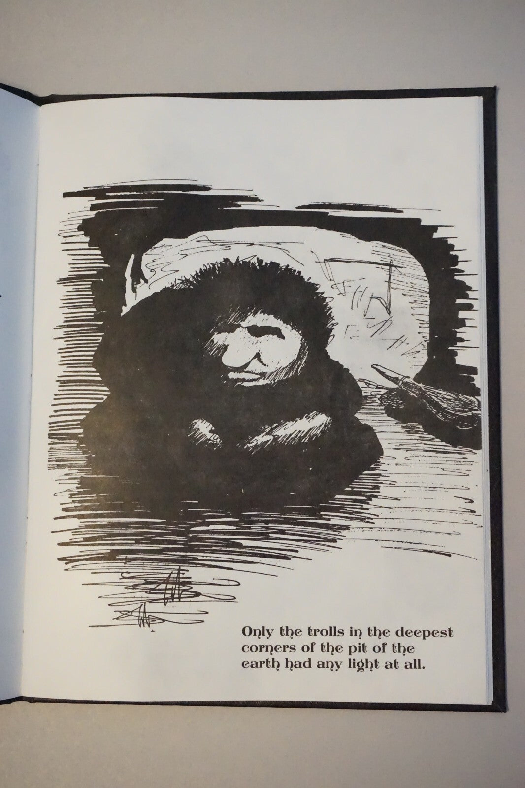 A Gift of The Elves by Jonathan Van Voorhees 1988 Hardcover