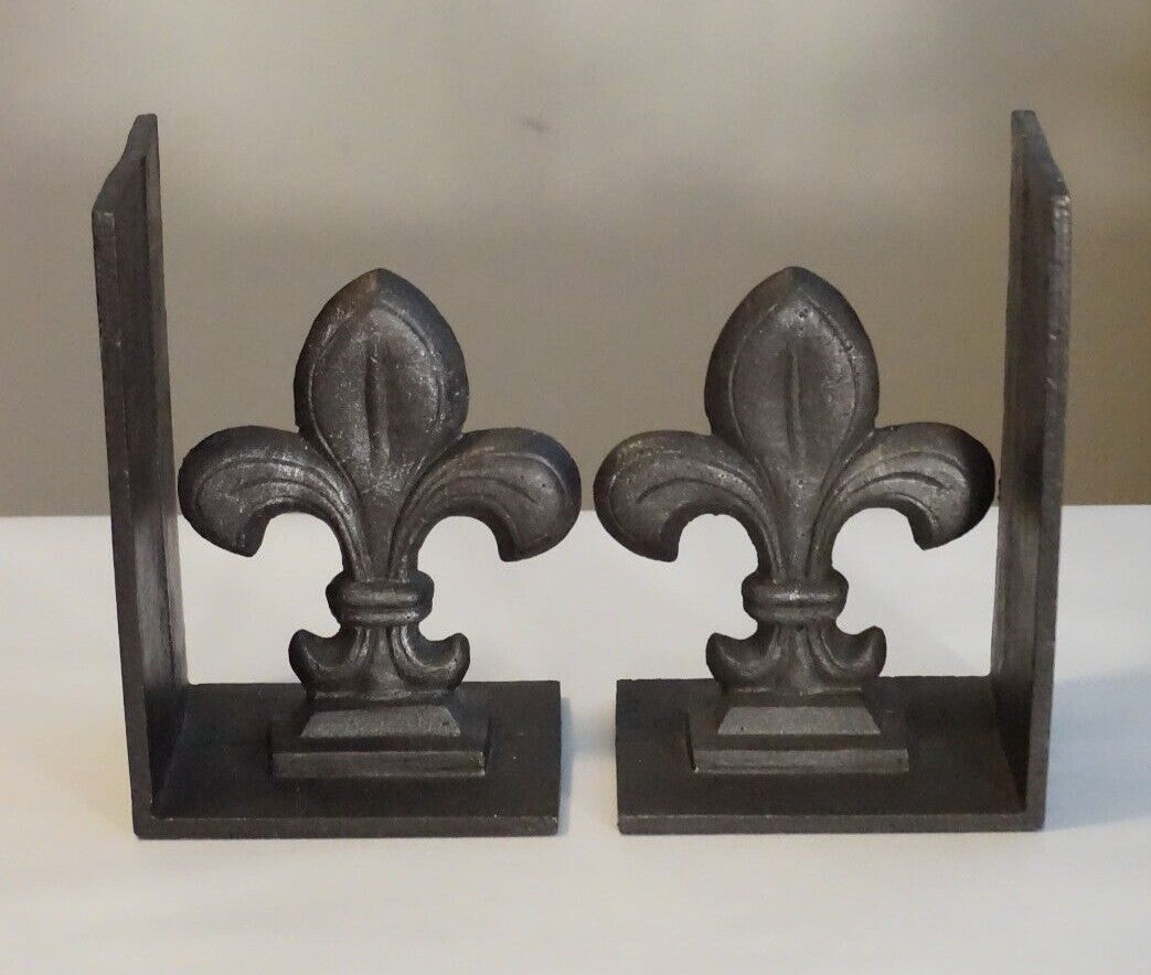 Pair of Metal Fleur-de-Lis Bookends