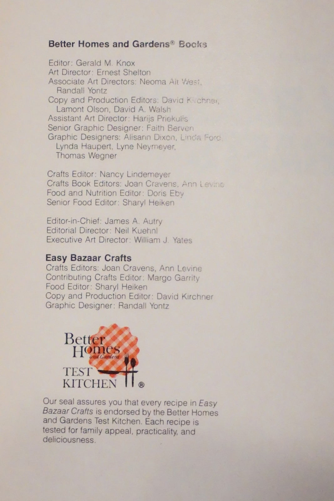 Easy Bazaar Crafts by Better Homes and Gardens 1981 Dolls Toys Christmas