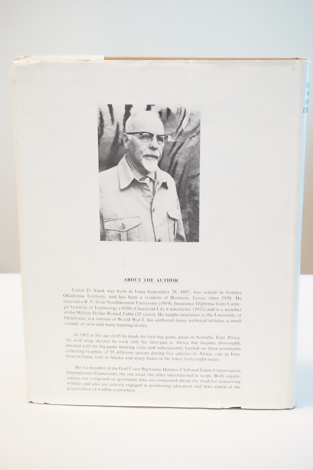 Big Game Hunting on Three Continents By Loren D. Stark 1971 Signed HCDJ