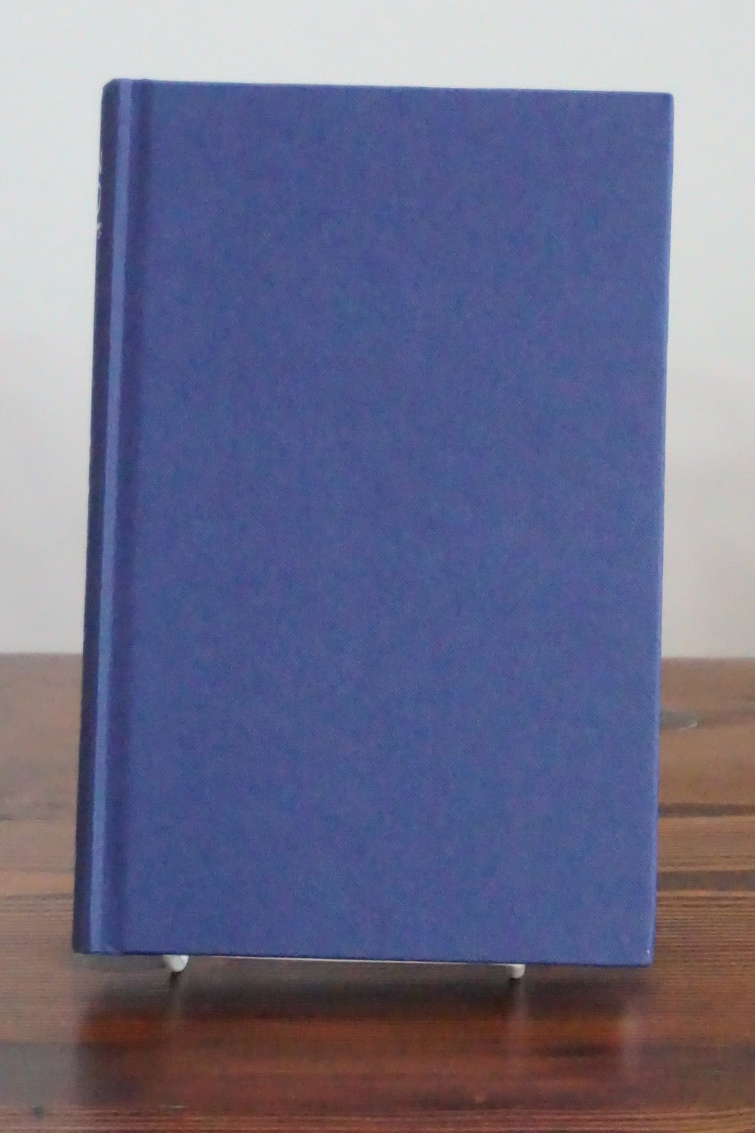 Riot Act by Zoë Sharp 2002 Signed Hardcover Charlie Fox Thriller UK First Ed