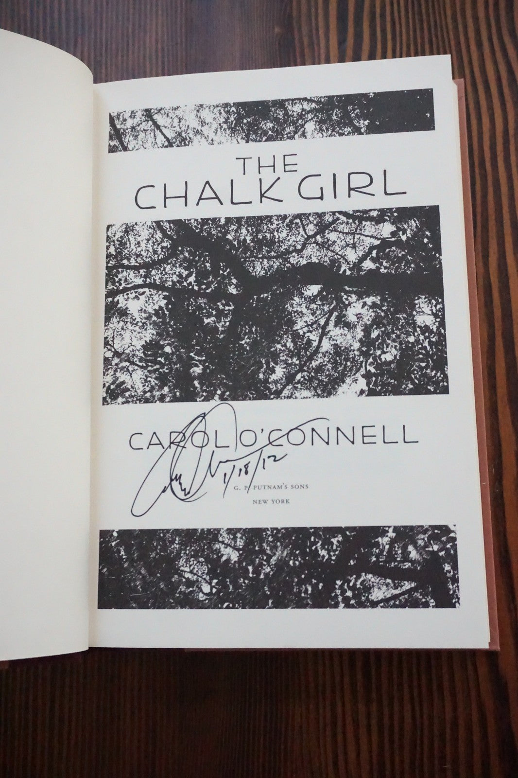 The Chalk Girl by Carol O'Connell 2011 Signed First Edition Hardcover Mallory