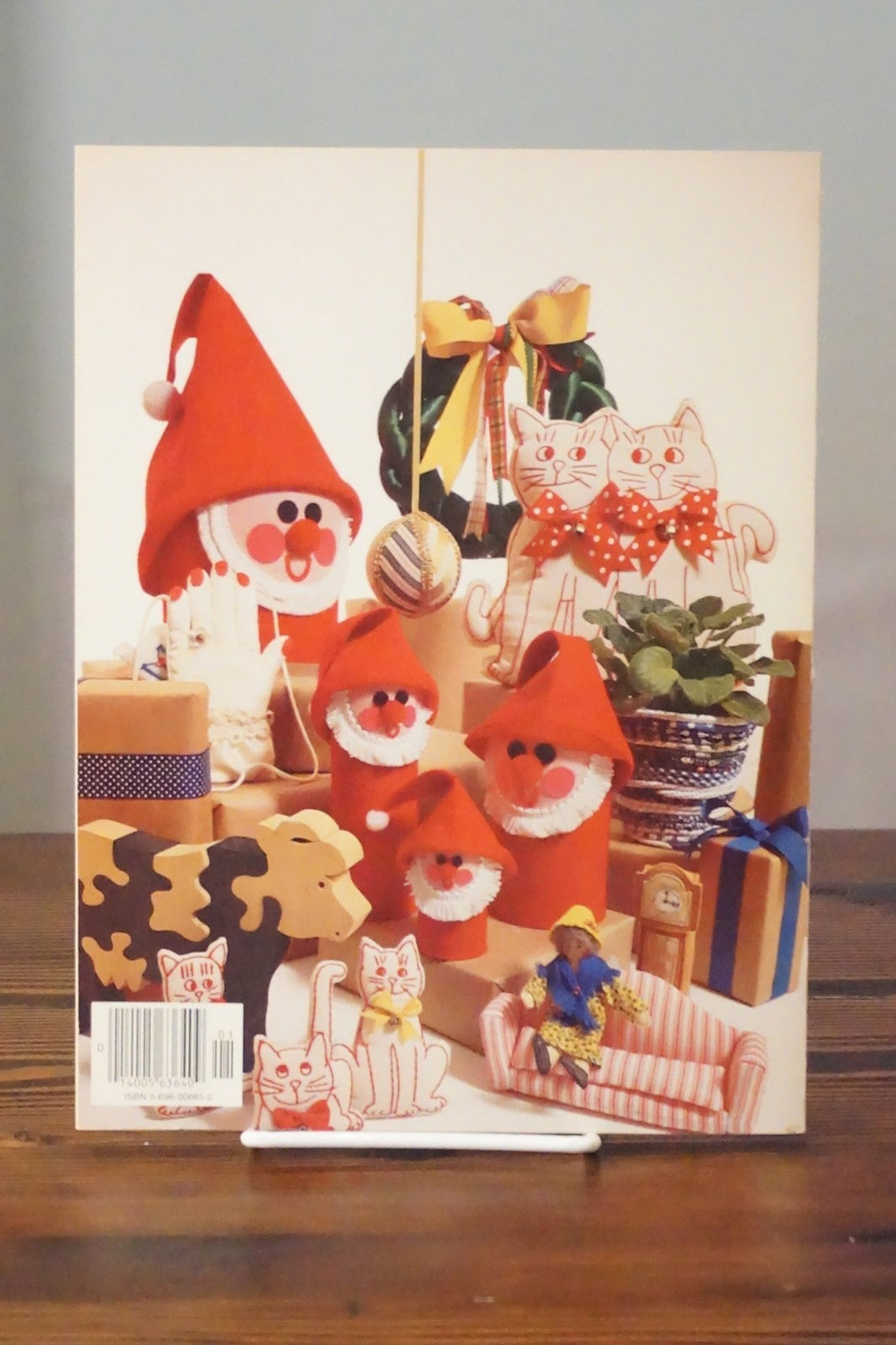 Easy Bazaar Crafts by Better Homes and Gardens 1981 Dolls Toys Christmas