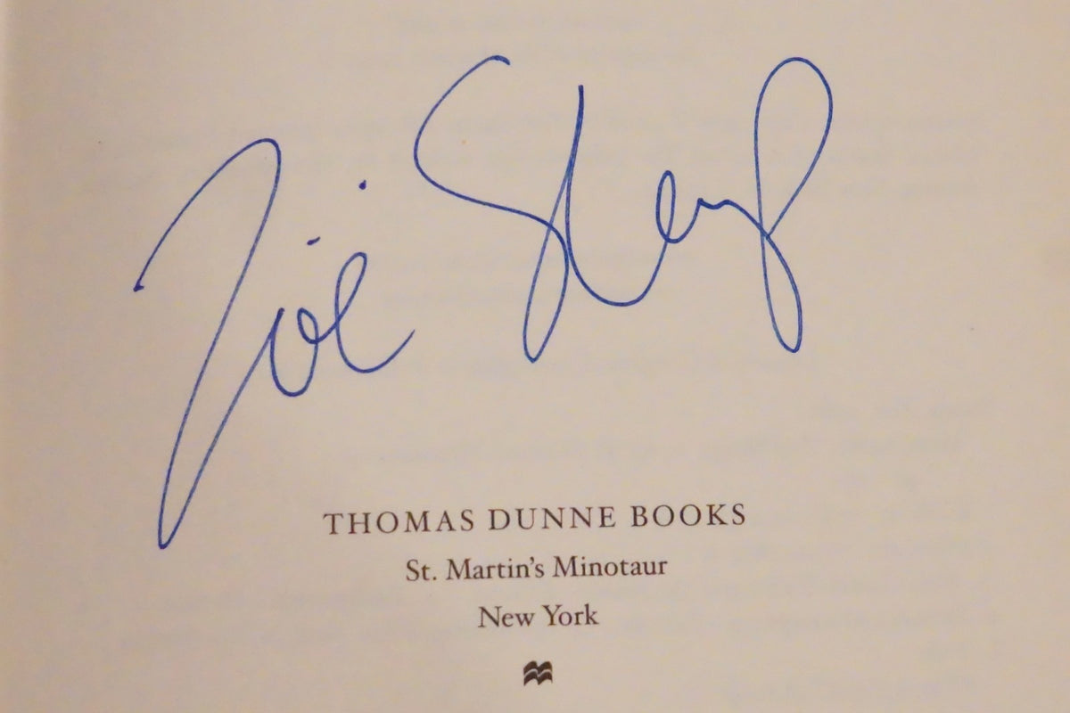 Third Strike by Zoë Sharp 2008 Signed First Edition Hardcover Charlie Fox