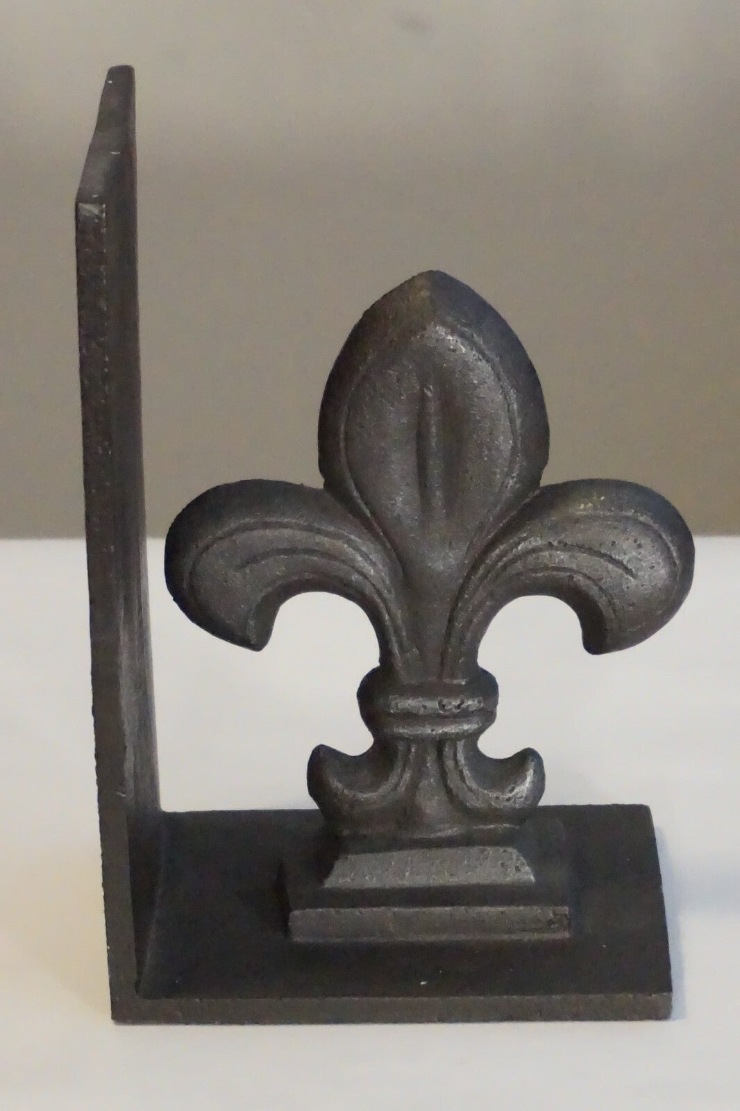 Pair of Metal Fleur-de-Lis Bookends