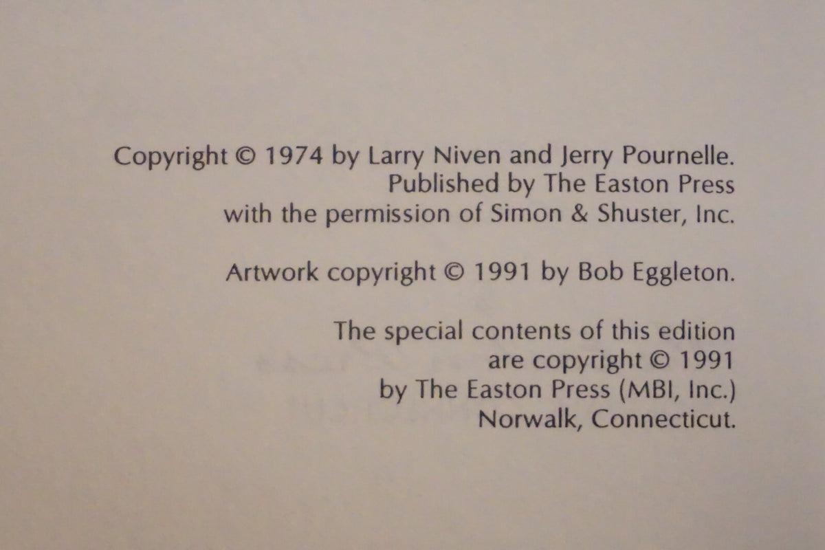 The Mote in God's Eye by Larry Niven and Jerry Pournelle 1991 Easton Press