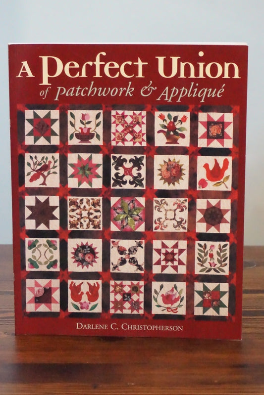 A Perfect Union of Patchwork and Applique Christopherson Signed CT 2003