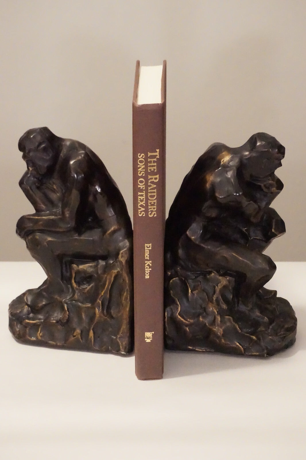 The Raiders: Sons of Texas by Elmer Kelton 2006 Signed 1st Edtion