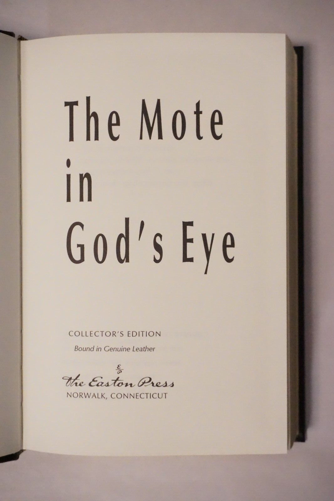 The Mote in God's Eye by Larry Niven and Jerry Pournelle 1991 Easton Press