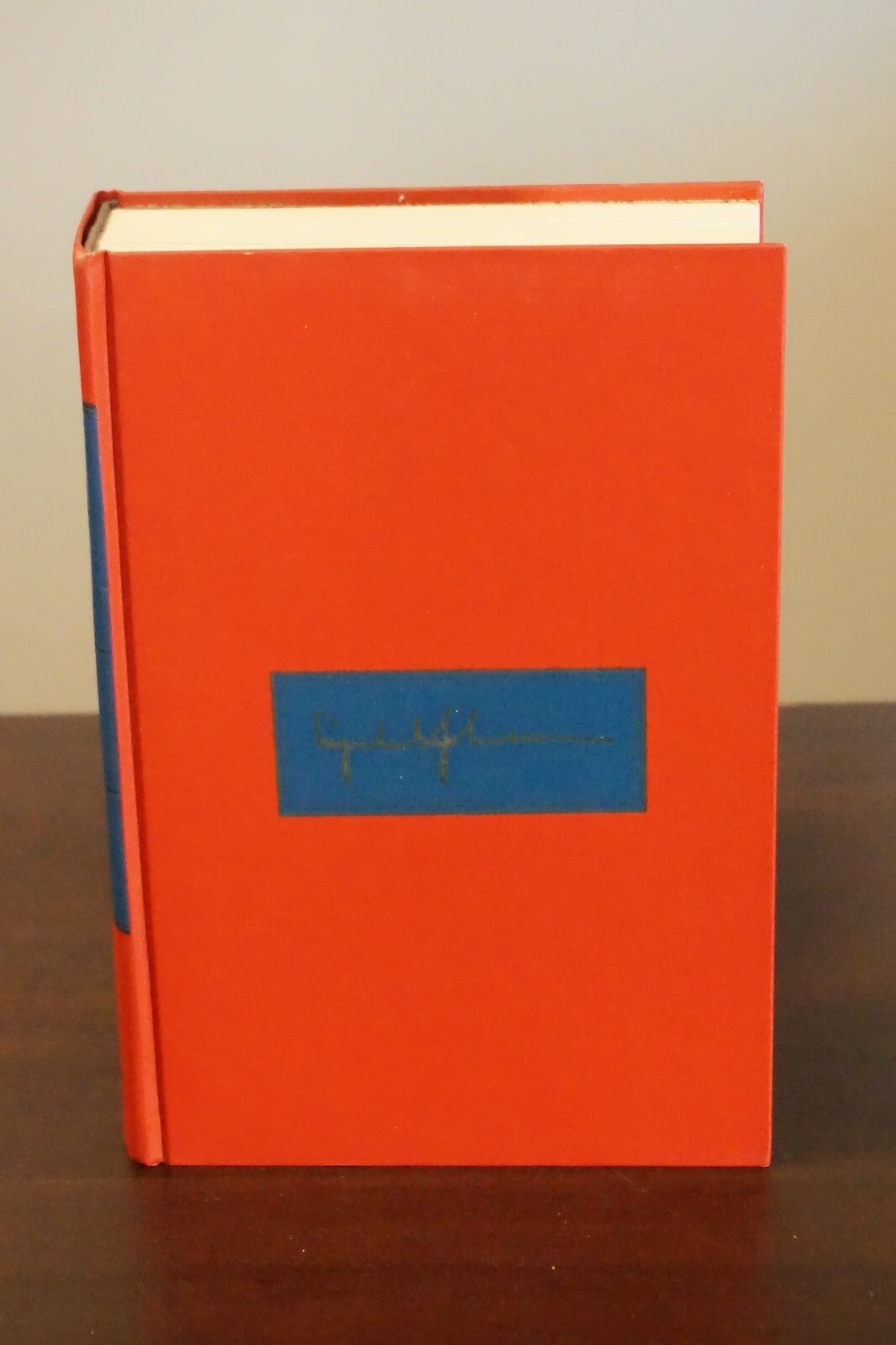 The Vantage Point by Lyndon Baines Johnson 1971 Signed 1st Edition HC DJ 9780030844928