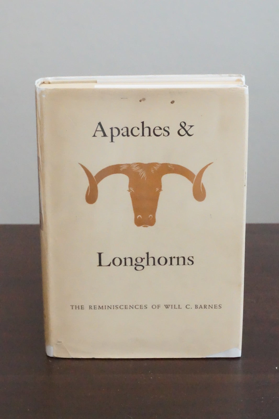 Apaches and Longhorns by Will C. Barnes 1941 HC DJ
