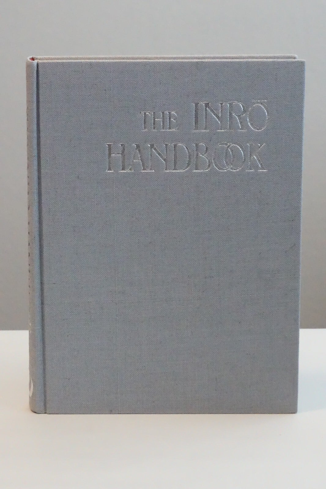The Inro Handbook by Raymond Bushnell 1979 1st Edition HC DJ