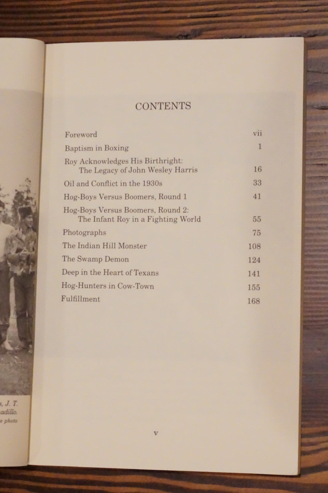 Cut'N'Shoot, Texas: The Roy Harris Story by Robin Navarro Montgomery