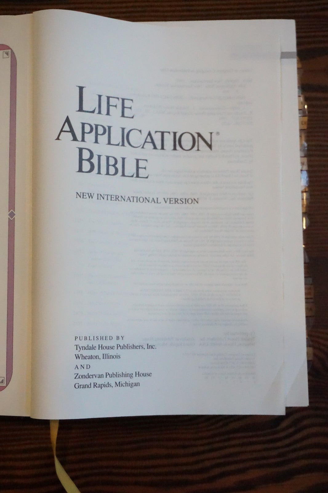 Life Application Bible NIV Indexed Hardcover 1991 Tyndale Zondervan