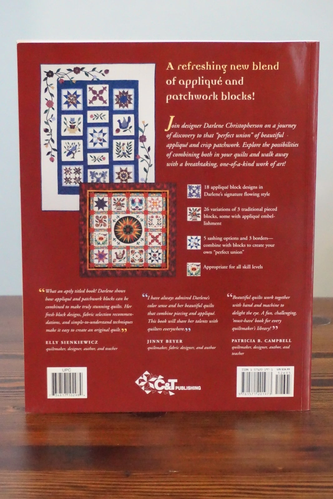 A Perfect Union of Patchwork and Applique Christopherson Signed CT 2003