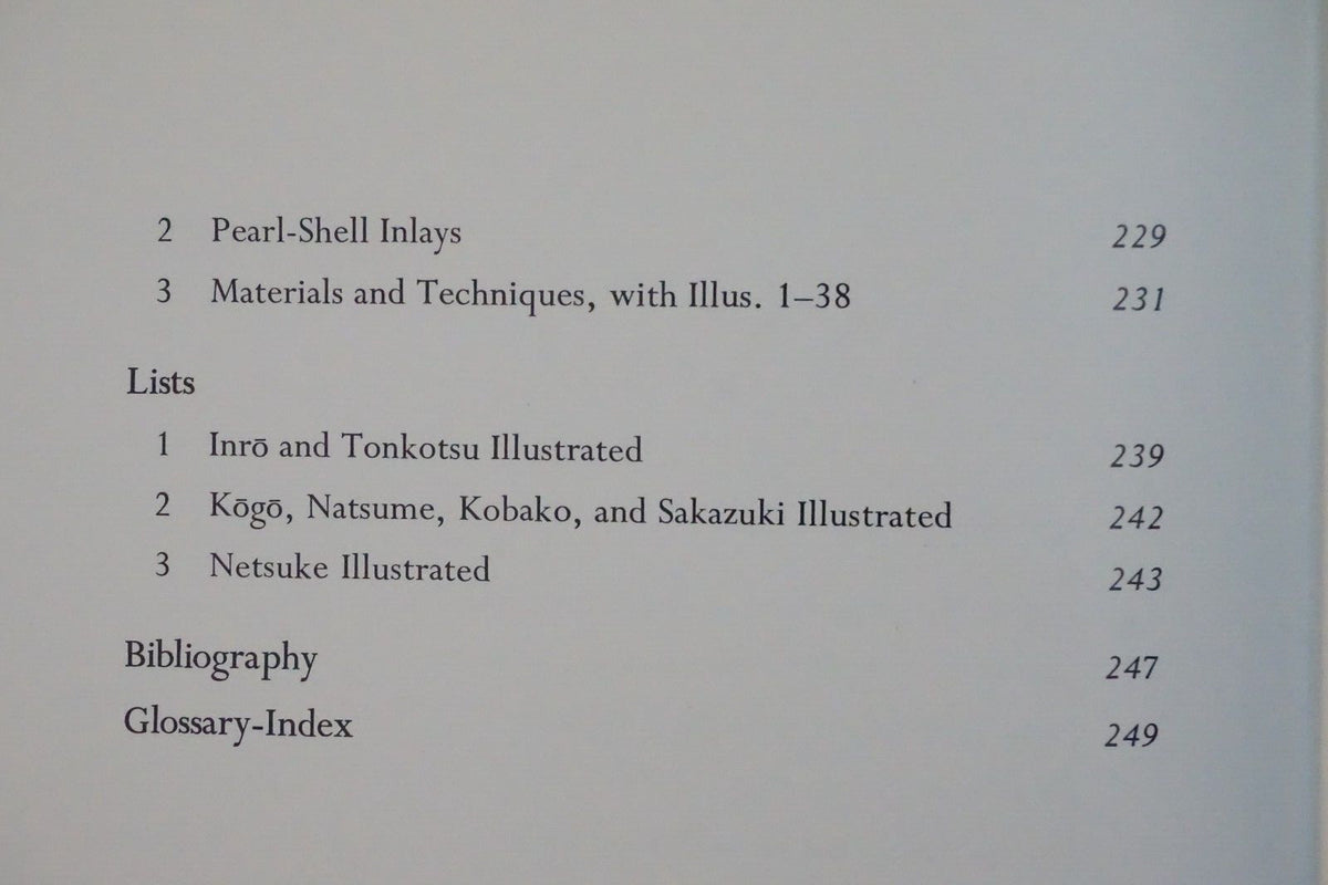 The Inro Handbook by Raymond Bushnell 1979 1st Edition HC DJ