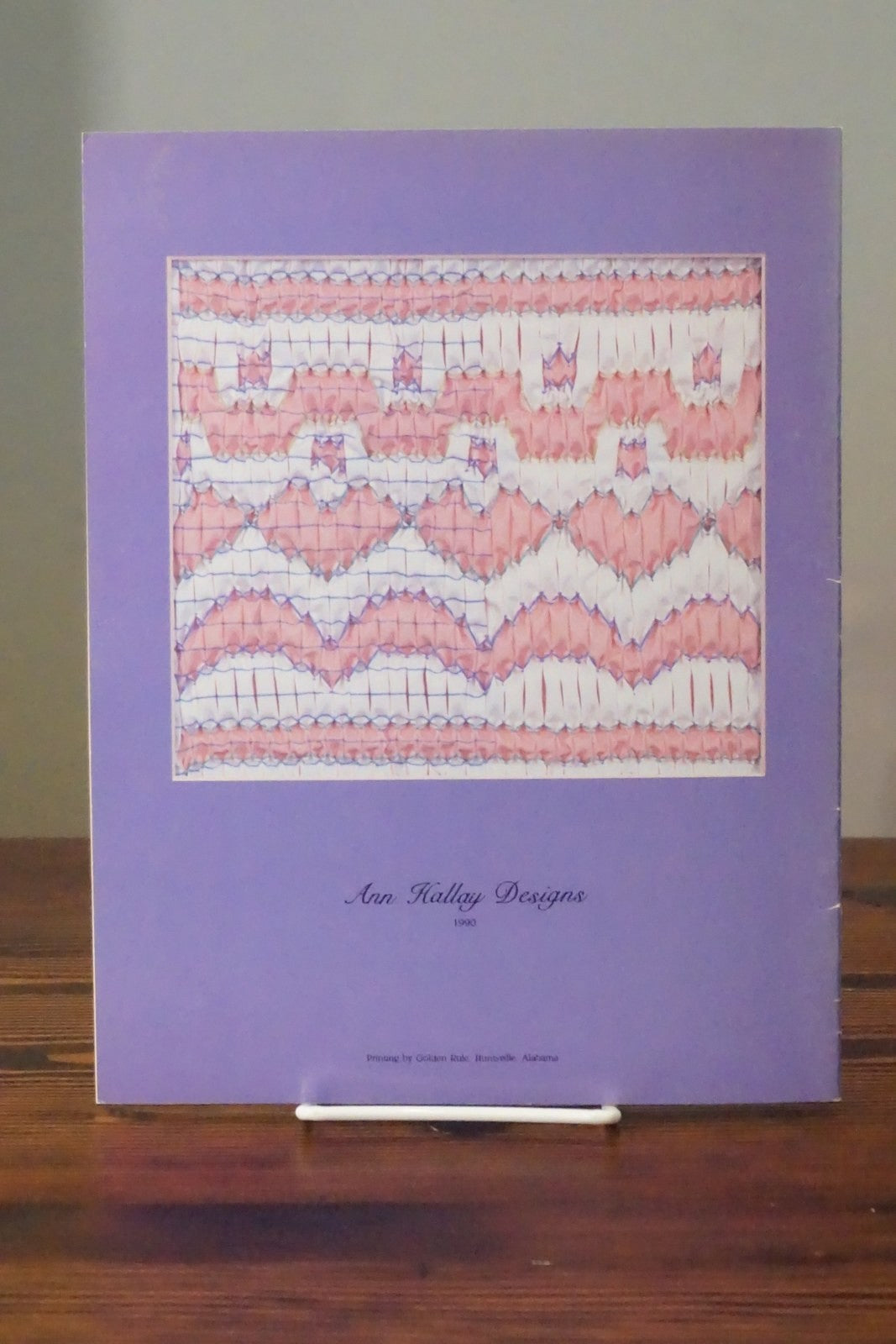 Counterchange Pleaterless Smocking by Ann Hallay 1990 Heirloom Sewing