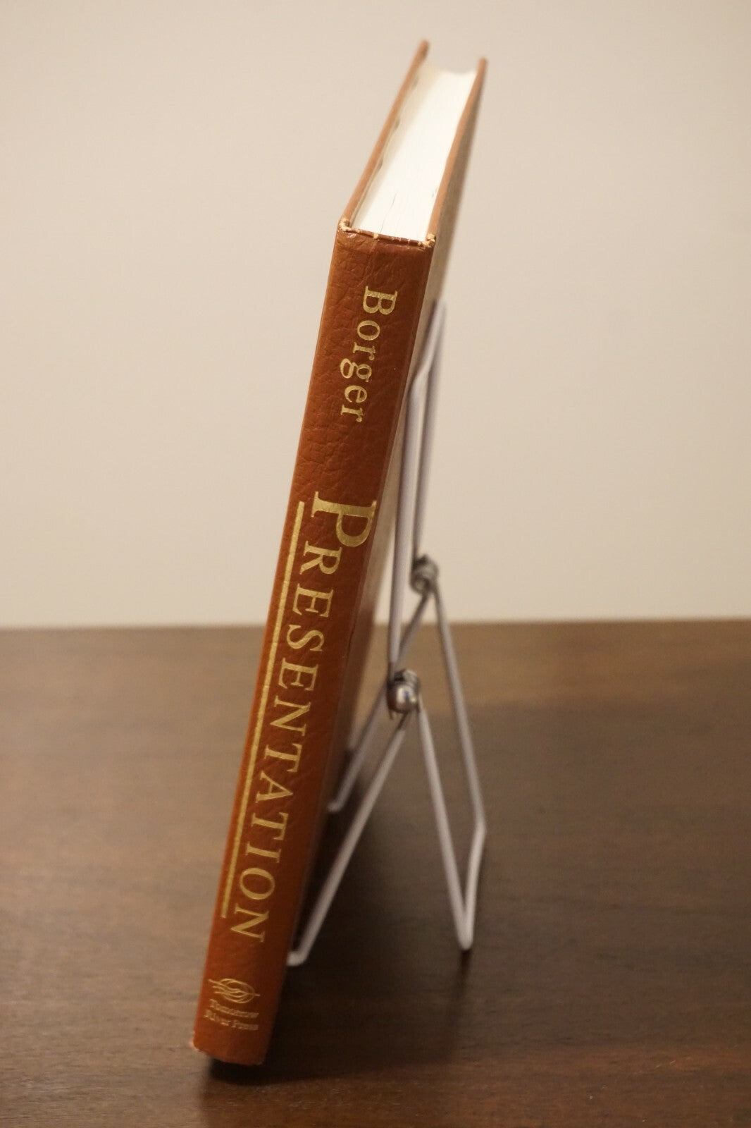 Presentation by Gary A. Borger 1995 HC DJ Signed 1st Printing 9780962839252