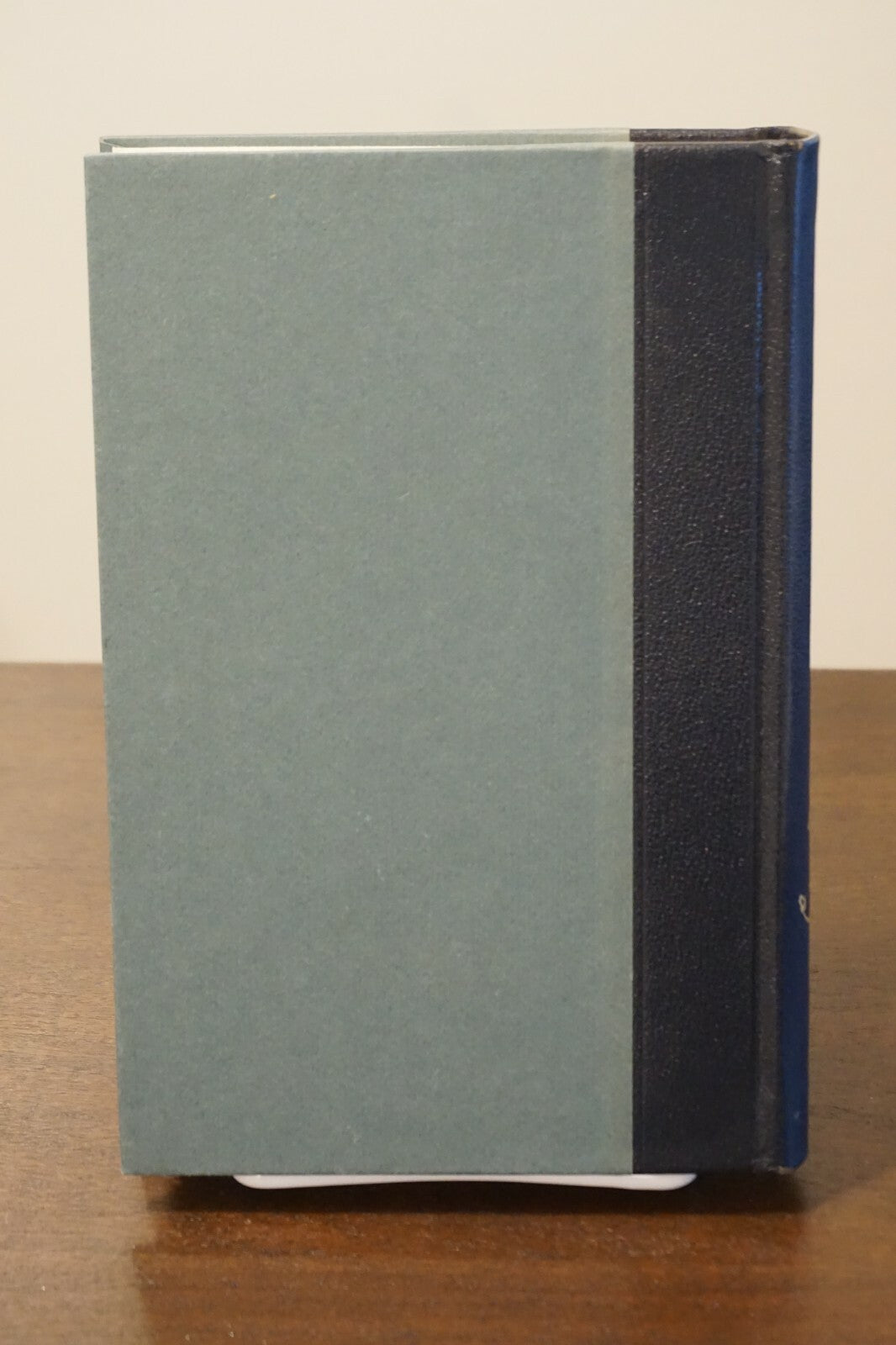 The Gordon Garland: A Round of Devotions by His Followers Arnold Gingrich 1965