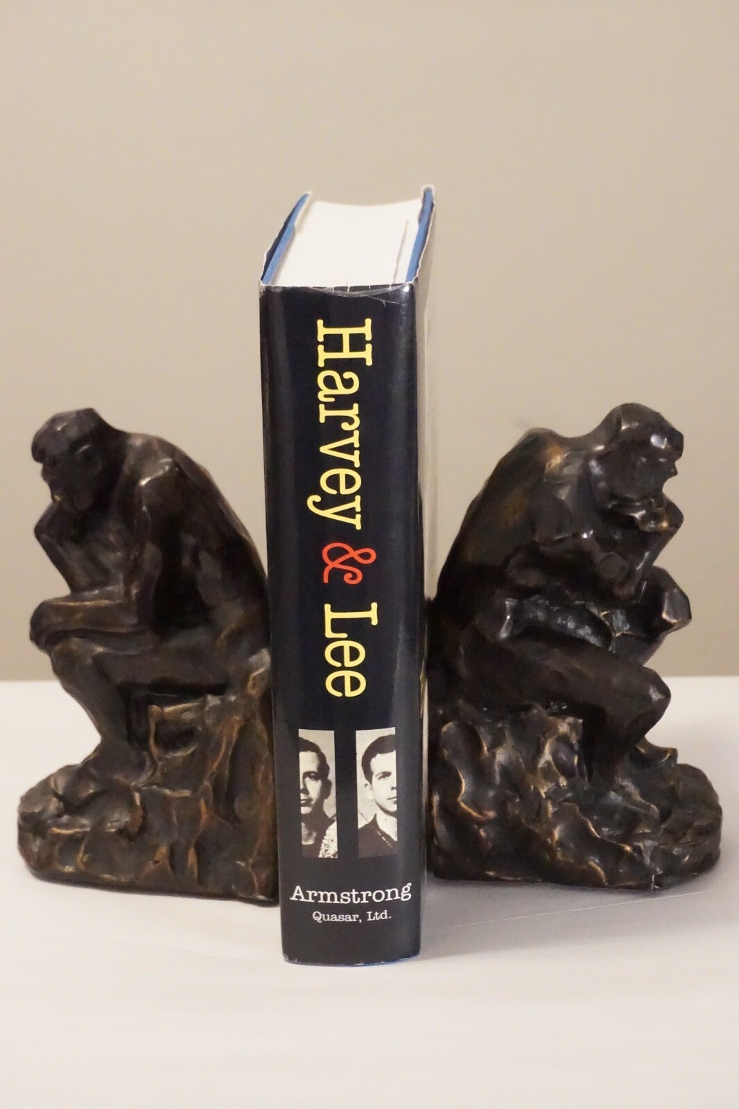 Harvey and Lee by John Armstrong 2003 HC DJ