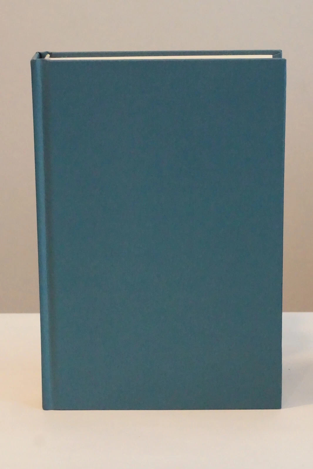 Very Rare Painted Pole by Barbara Belding Gibson 2001 Hardcover 1st Edition